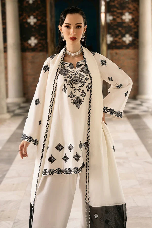 Dananeer Embroidered 3Pc