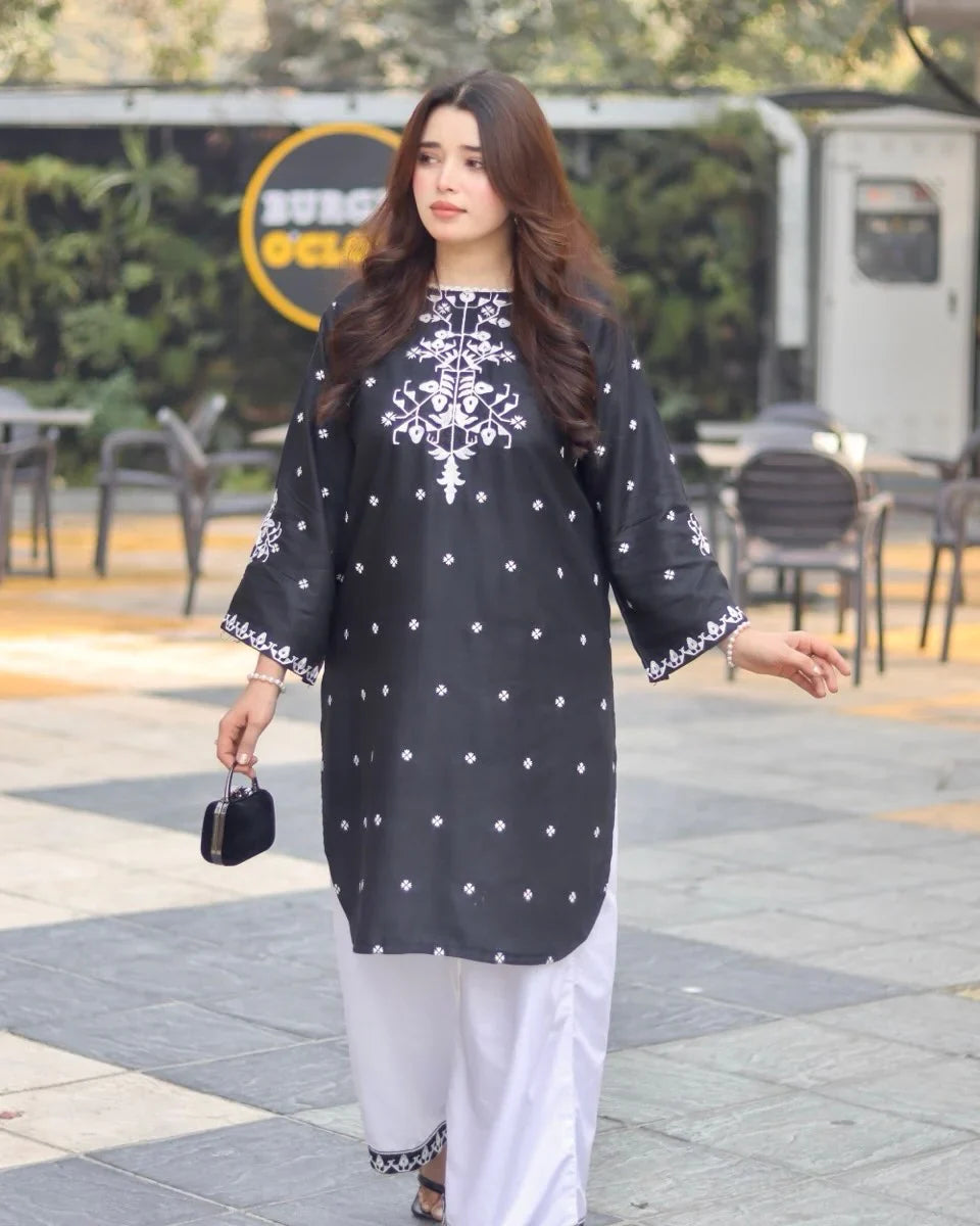 Black Pearl Emb 2Pc