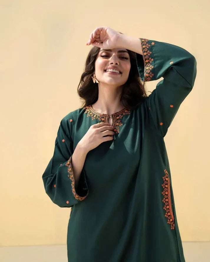 GREEN EMBROIDERY 2 PEACE